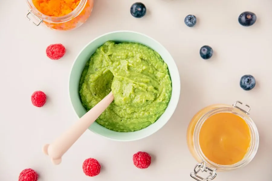 Các nhóm thực phẩm không thể thiếu cho bé 1 tuổi