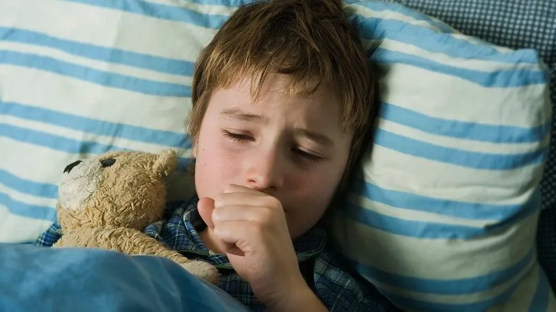 Trẻ ho ban đêm liên tục, nguyên nhân và cách xử lý